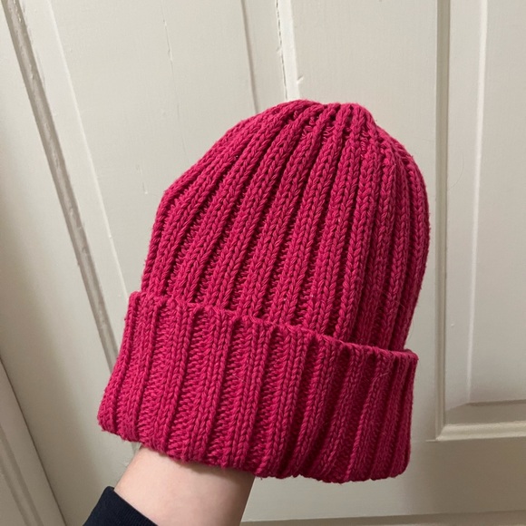 Pink Hat - Picture 1 of 3